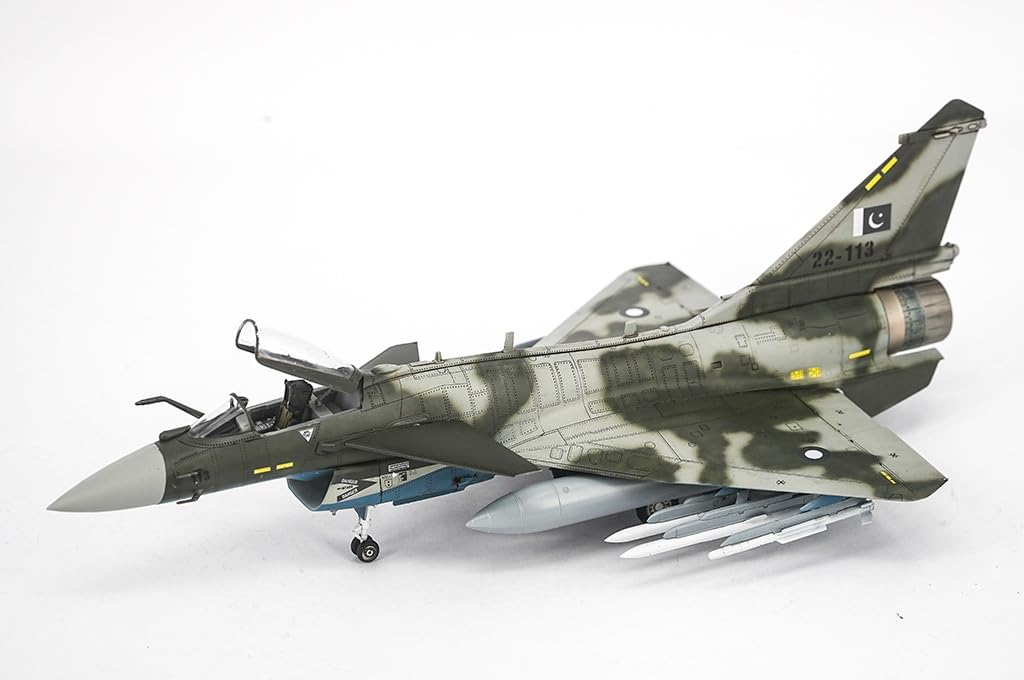 Trumpeter 1/72 Pakistan J-10CE and India Rafale EH Model Kit