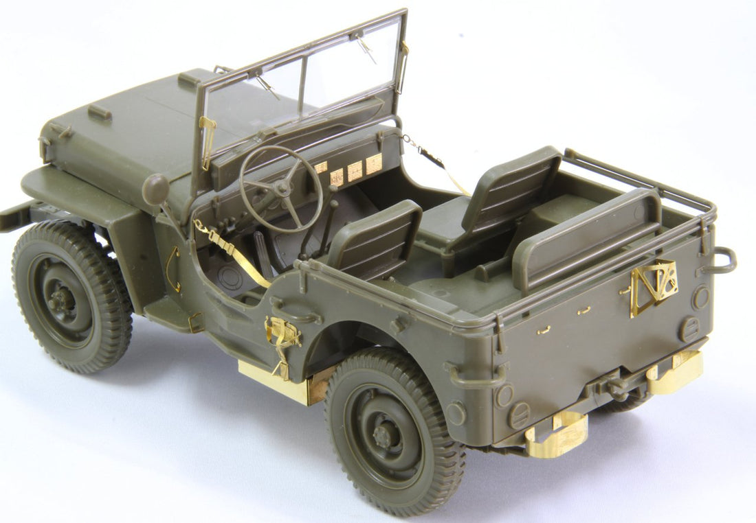 FineMolds 1/20 Scale Detail Parts Set for 1/4 Ton 4x4 Truck Model
