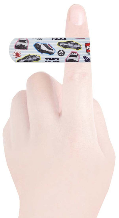 Skater Band-Aid M Size 100 Count for Everyday Use