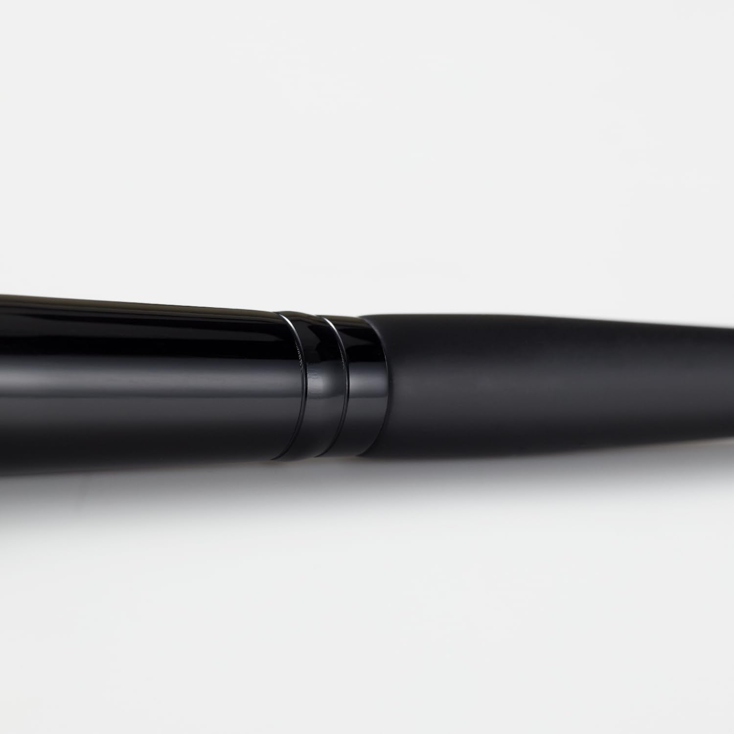 KAI Face Brush for Flawless Makeup Application
