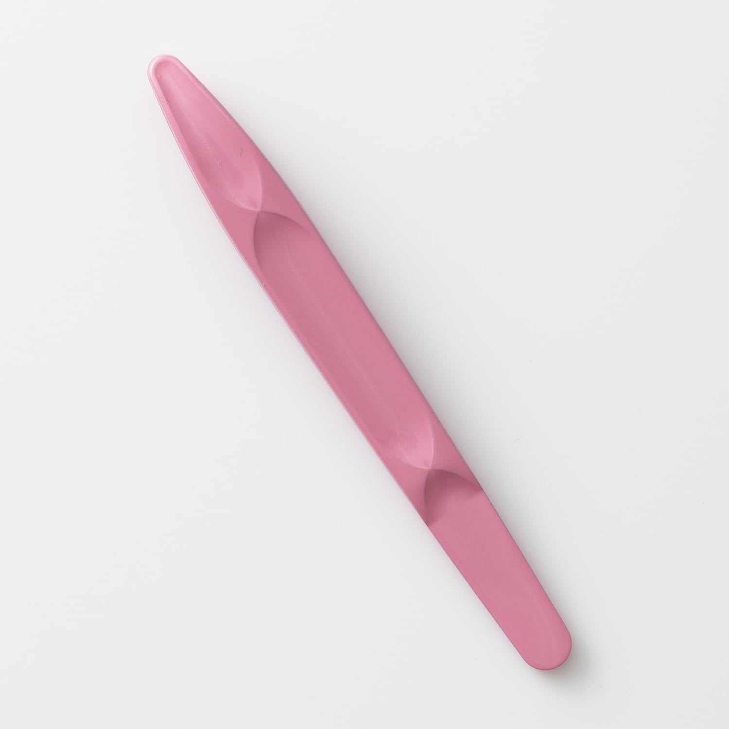 KAI Rounded Tip Tweezers for Gentle Skin Contact Pink