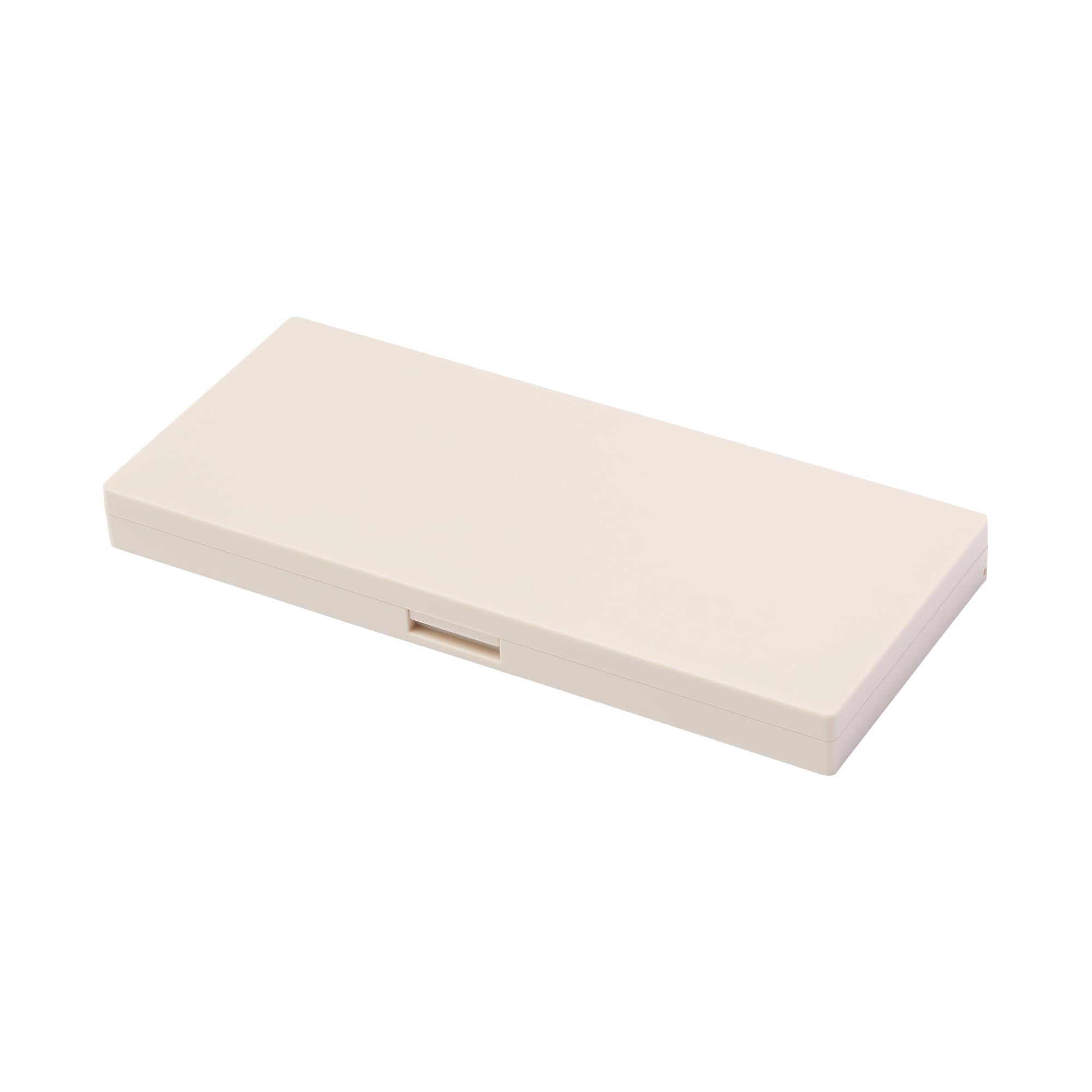 Mujirushiryouhin Makeup Palette with Versatile Shades