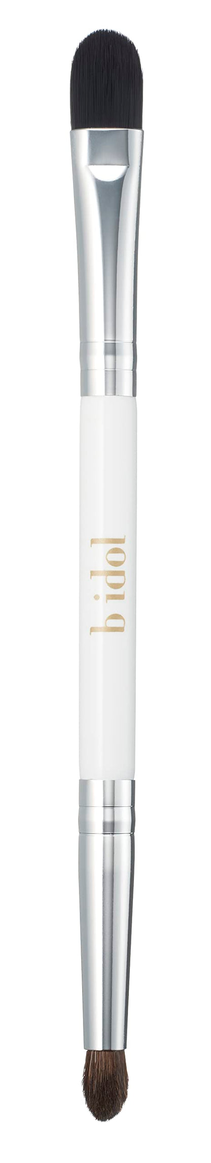 b idol Eyeshadow Brush by Akari Yoshida for Smooth Application