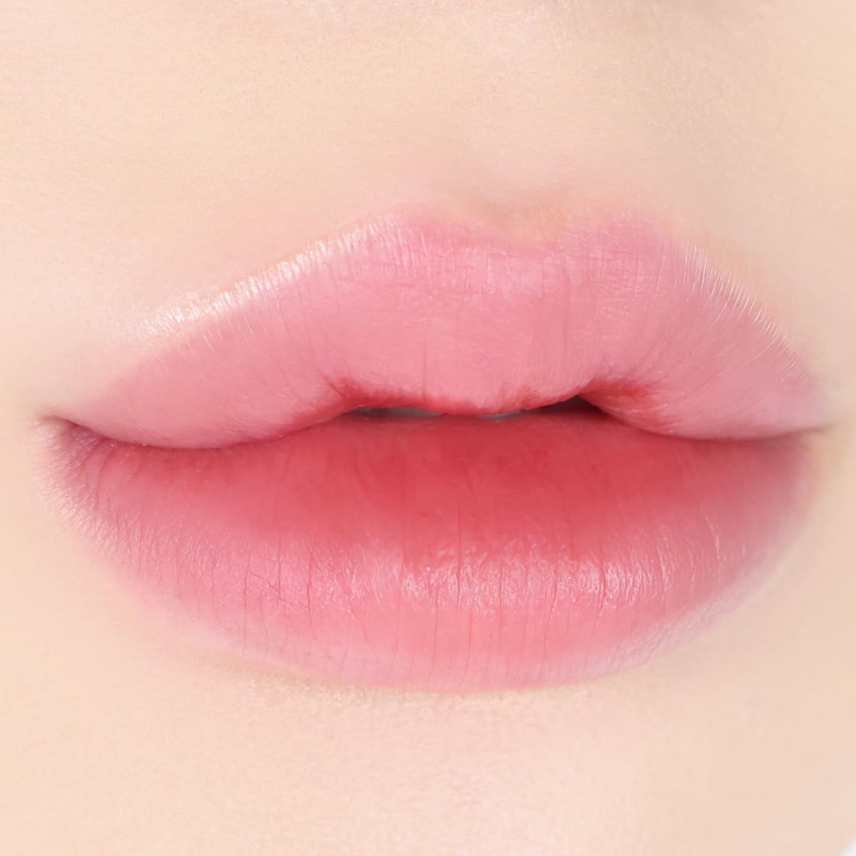 Oiad Liptiqu Nourishing Lip Oil for Hydration and Glow