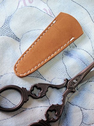 Posh Living Tailleur Scissor Case Camel Small Size