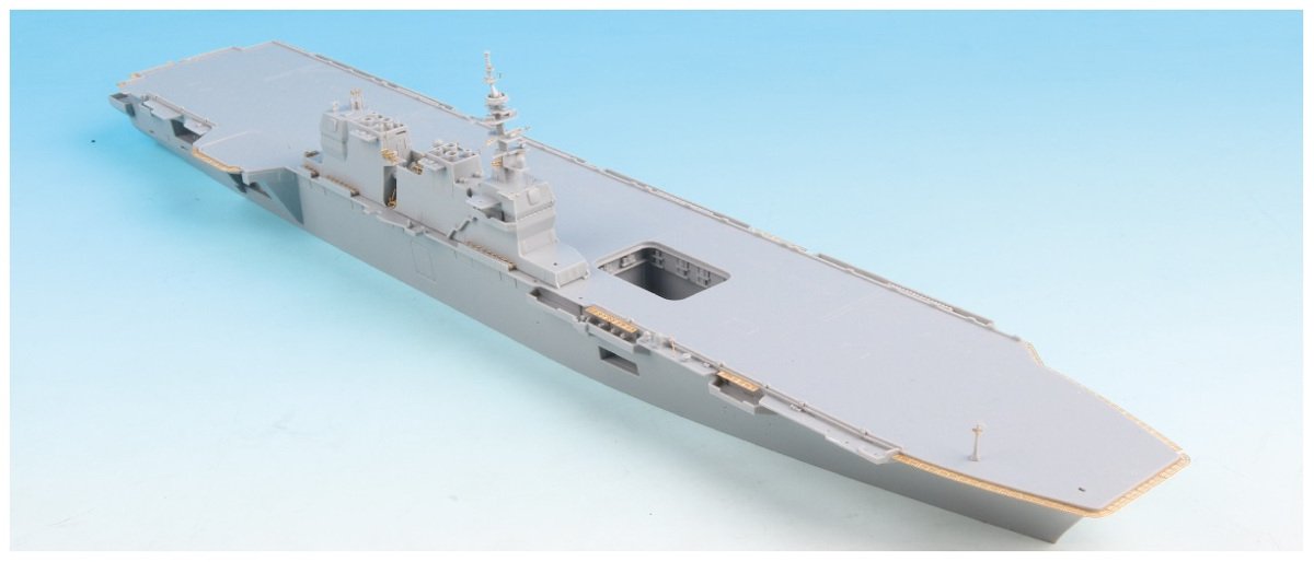 PIT-ROAD 1/700 Scale Model Detail Parts Set for DDH Izumo Class