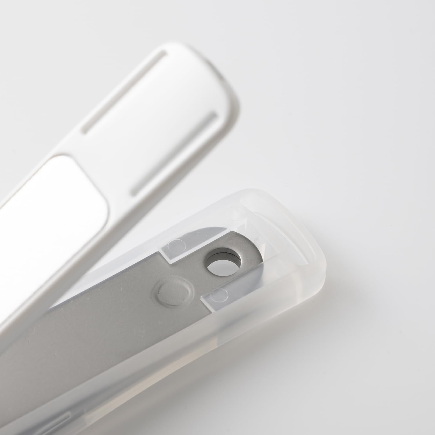 KAI Nail Clipper Type001 M White Curved Blade Made in Japan