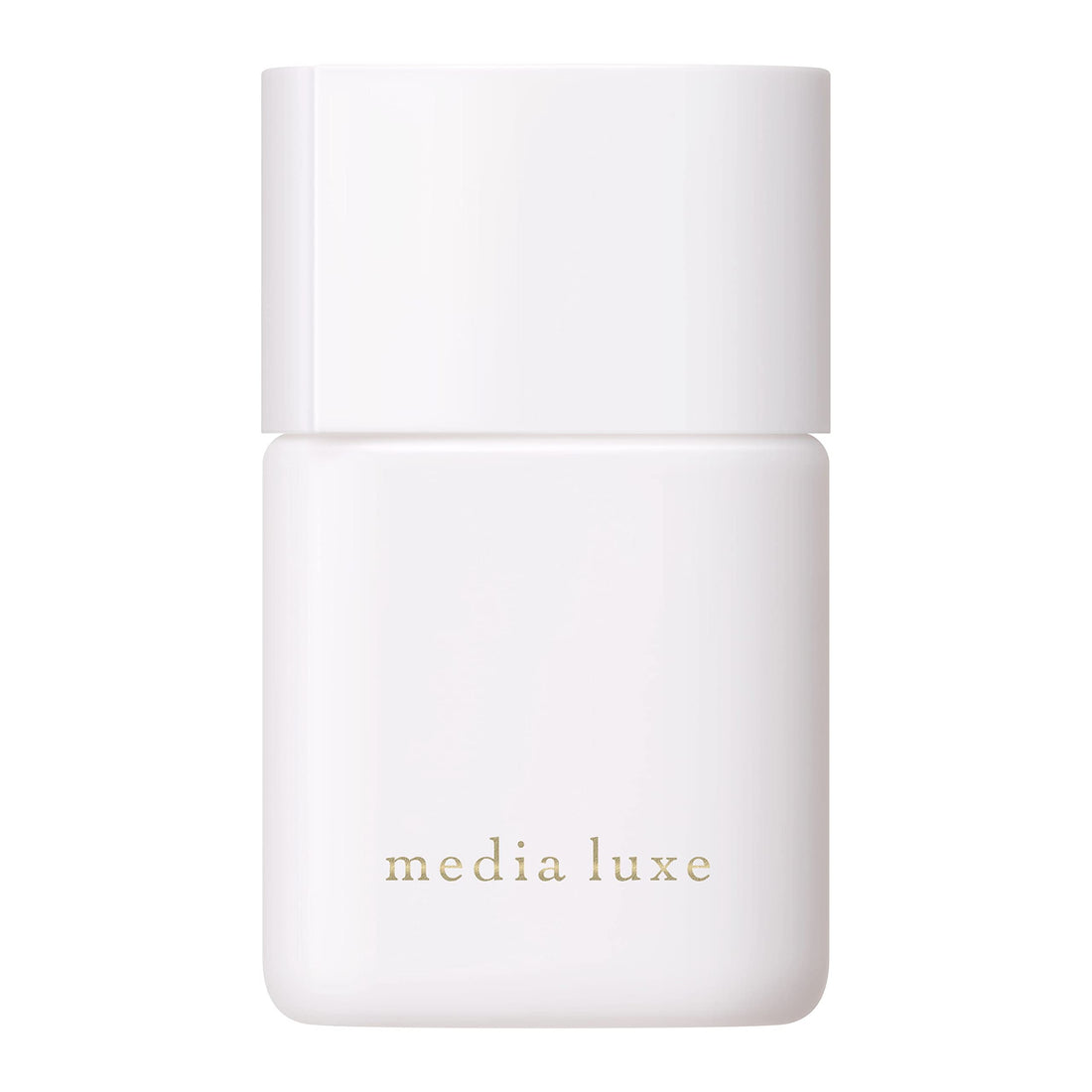 media luxe Liquid Foundation 02 Lightweight Formula for Natural Finish