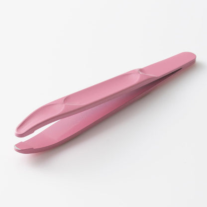 KAI Rounded Tip Tweezers for Gentle Skin Contact Pink