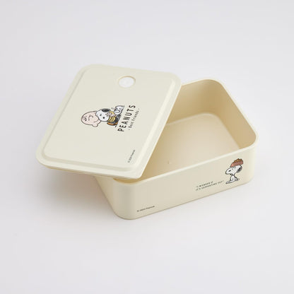 Skater Lunch Box 700ml with Snoopy Design for Easy Microwave Use