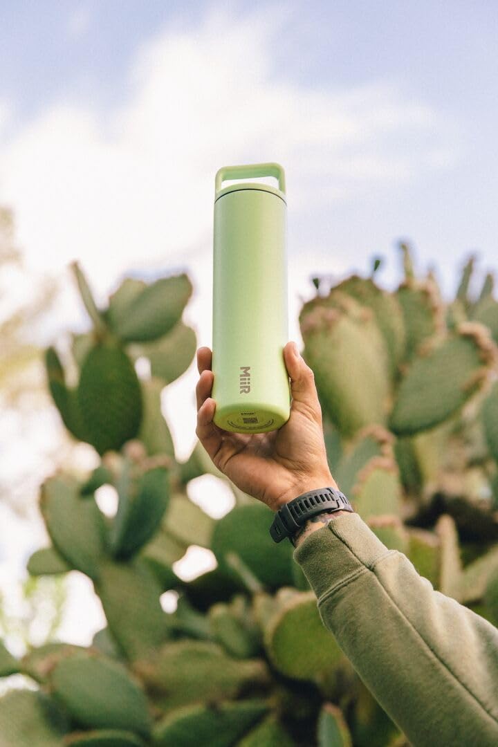 MiiR Wide Mouth Bottle 20oz Vacuum Insulated Cactus Green