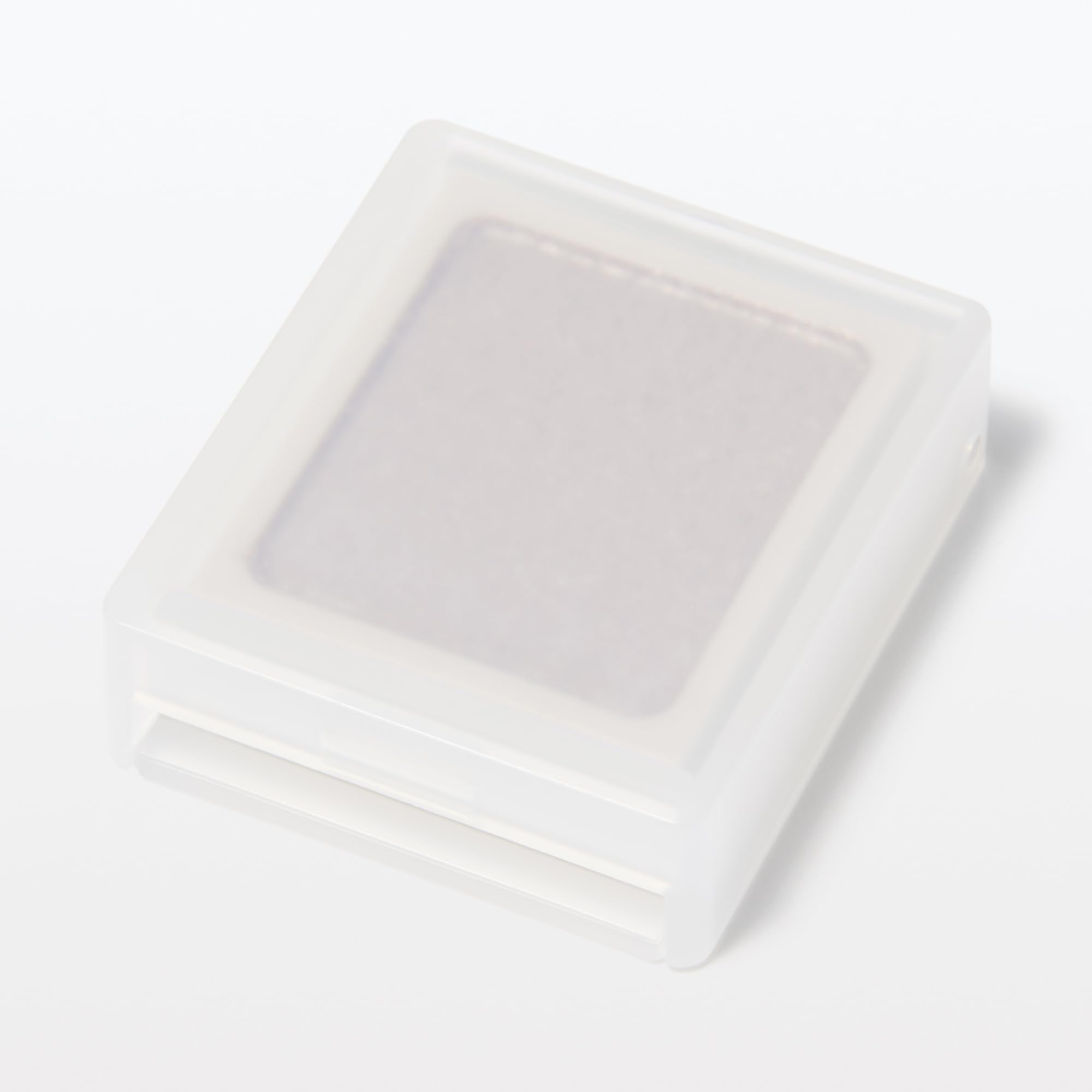 Mujirushiryouhin Eye Color Silver 1.8g for Japanese Makeup