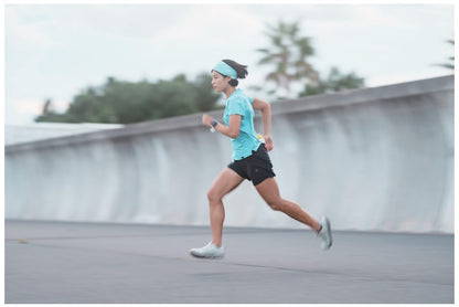 Wellbee Running Bottle Shake Hands for Enhanced Fit and Capacity