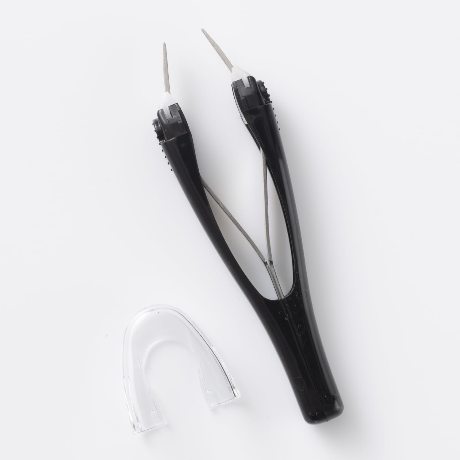 KAI One-Touch Tweezers with Cap for Gentle Hair Removal