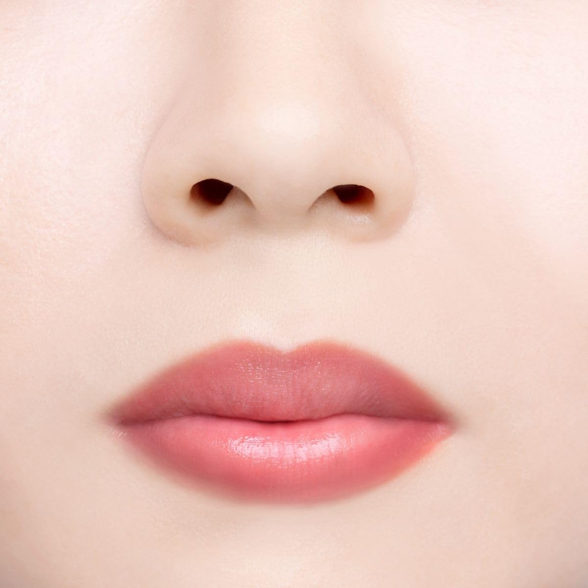 MiMC Mineral Color Lipstick in 09 Lively Pink SPF20 PA++