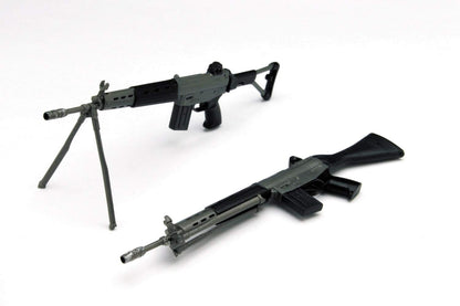 PLATZ Realistic Weapon Series Gunmetal Coated Rifles 1/12 Scale Model
