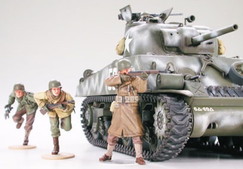 TAMIYA Military Miniature Series No.250 1/35 M4A3 Sherman Model Kit