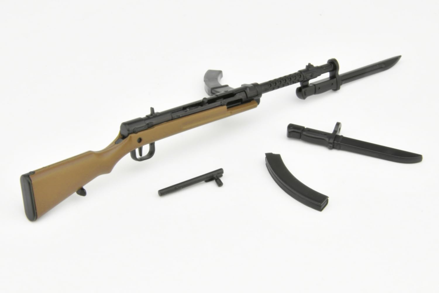 TOMYTEC 1/12 Little Armory Study1942 LA109 Type 100 Submachine Gun Kit