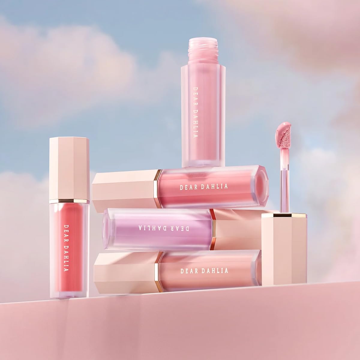 DEAR DAHLIA Petal Drop Liquid Blusher Taffy 4g for a Natural Glow
