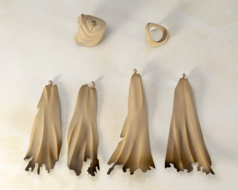 KOTOBUKIYA M.S.G Dress-Up Parts Crush Mantle 140mm Model Kit