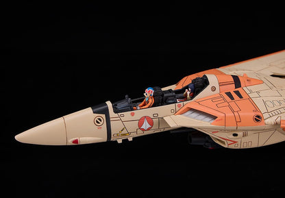 Max Factory PLAMAX 1/72 Scale Model VF-1D Fighter Valkyrie