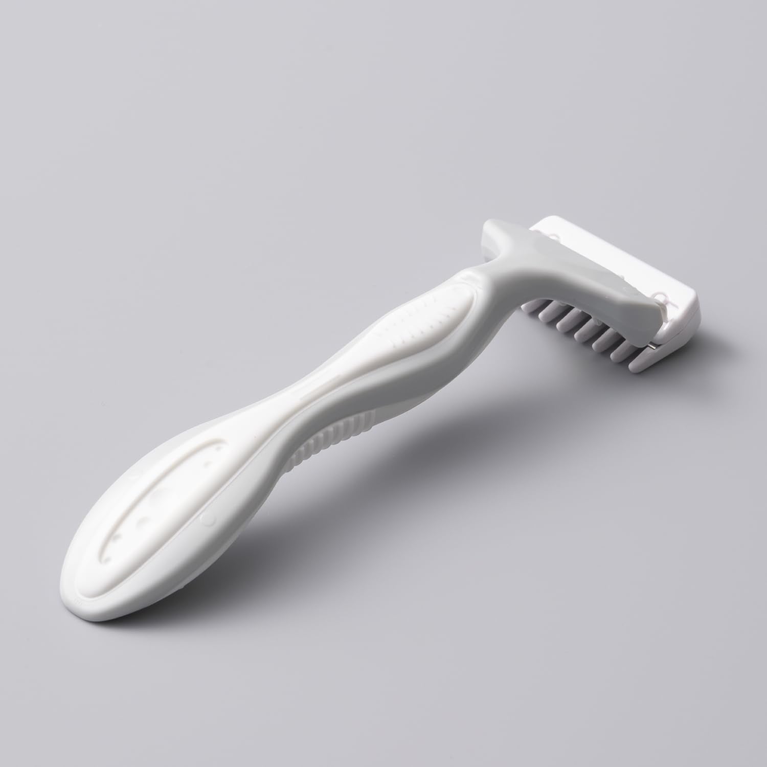 KAI Leg Trimmer for Smooth Legs and Natural Finish