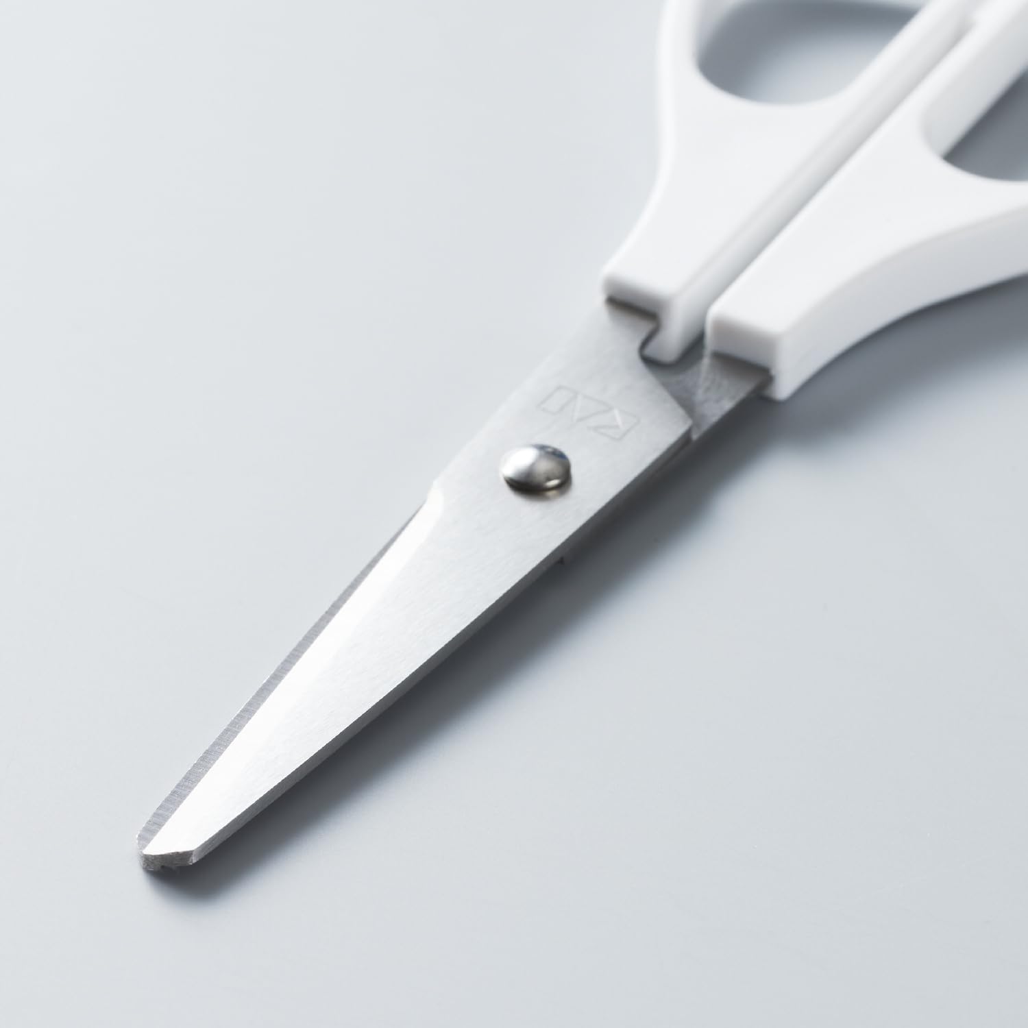 KAI Home Scissors 130mm for Precision Cutting