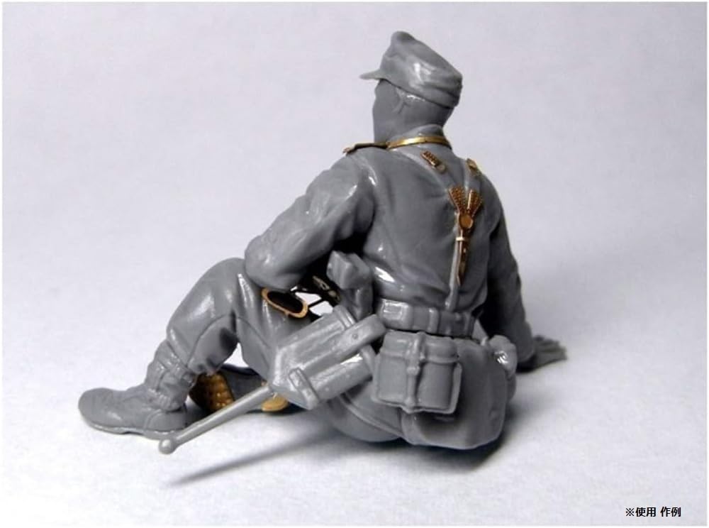 Passion Models 1/35 WWII German Gear and Decal Set for Model Kits