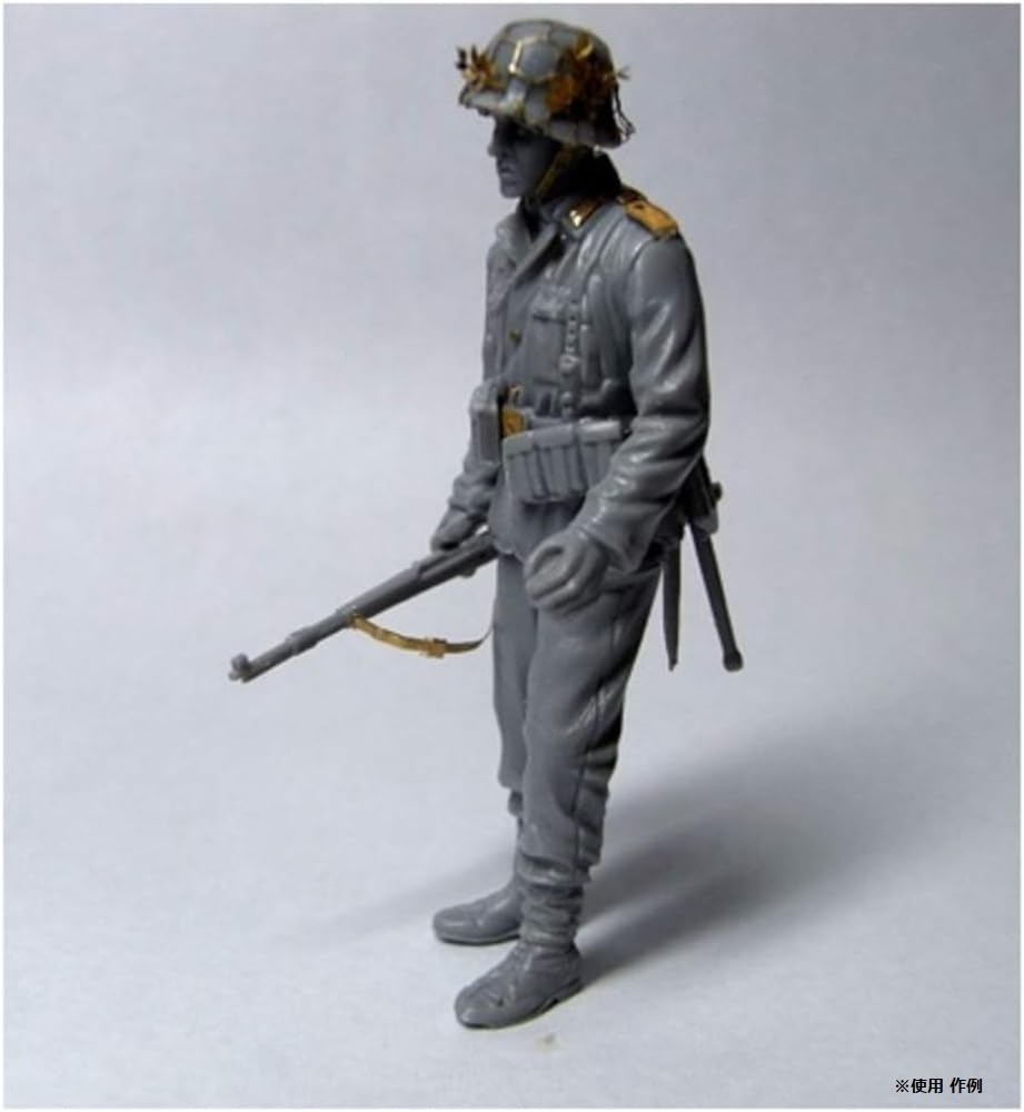 Passion Models 1/35 WWII German Gear and Decal Set for Model Kits