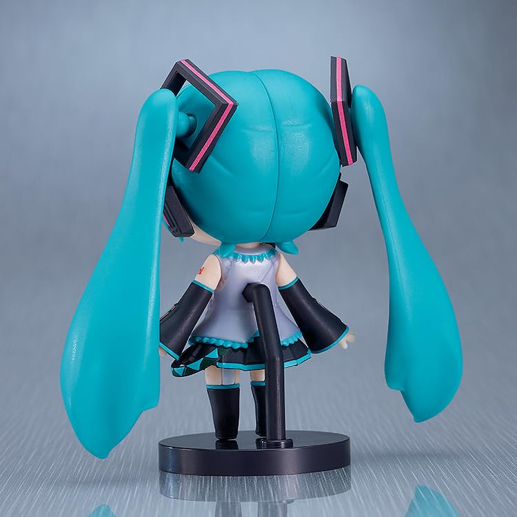 GOOD SMILE COMPANY Nendoroid Plamo Vocal Series 01 Hatsune Miku Model Kit