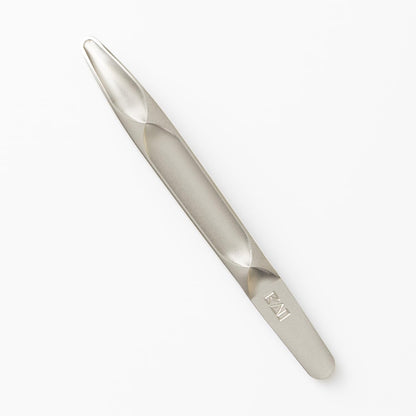 KAI Rounded Tip Tweezers for Gentle Skin Contact