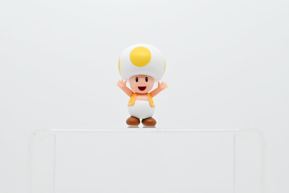 Sanei Super Mario Figure Collection Yellow Toad FCM-034