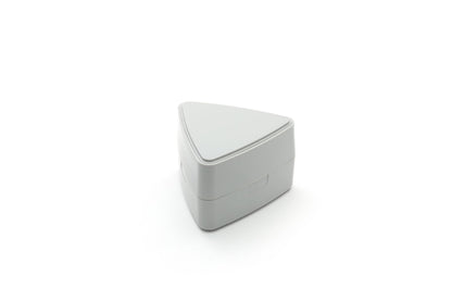 Miyoshi Seisakusho GEL-COOL Triangle Onigiri Case with Ice Pack