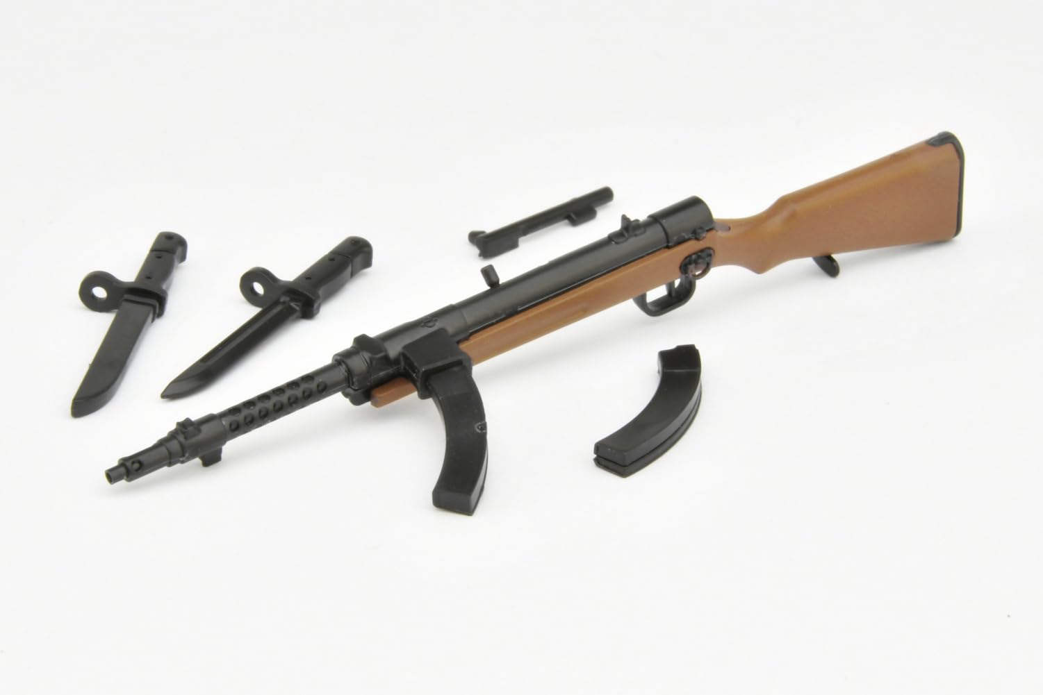 TOMYTEC 1/12 Little Armory Study1942 LA109 Type 100 Submachine Gun Kit
