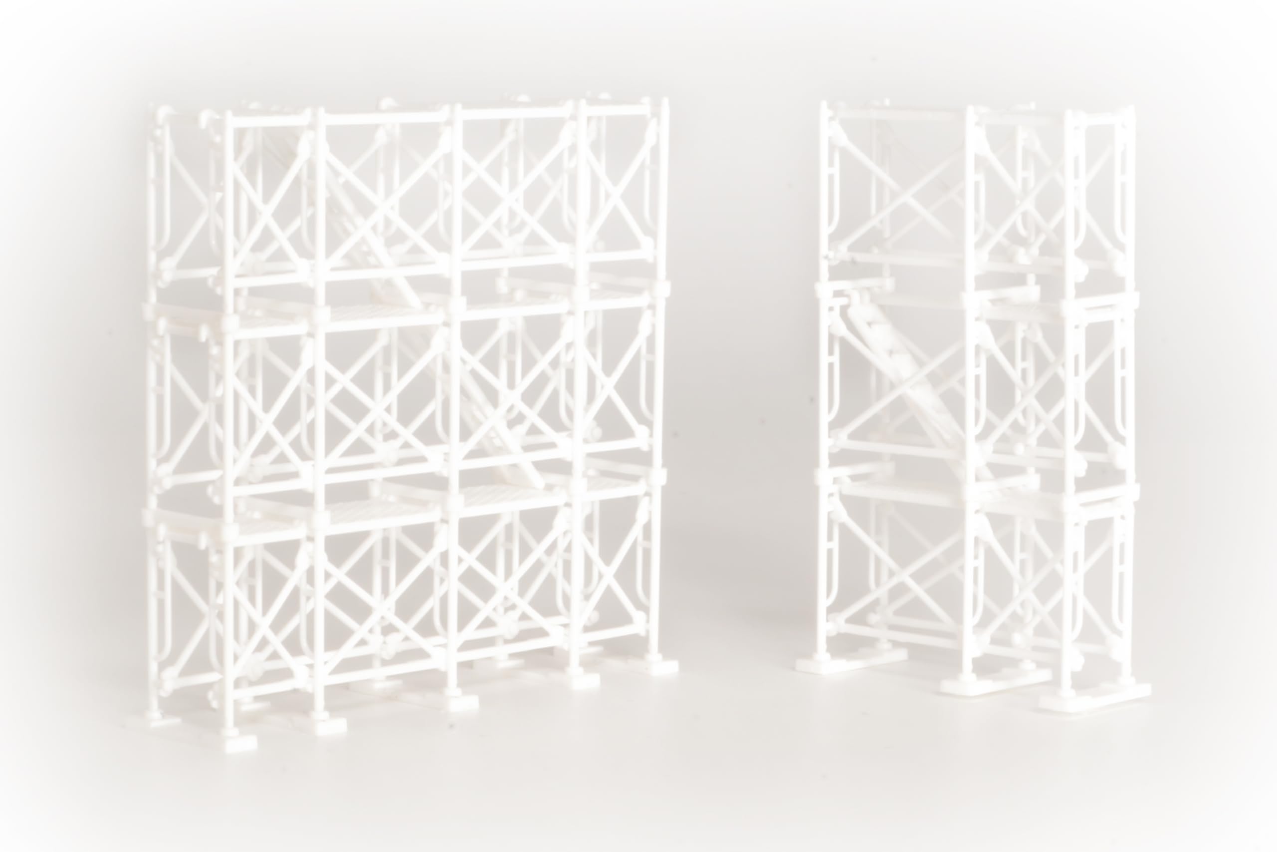 Plum 1/64 Scale White Plastic Kit for Pop Fantasy World