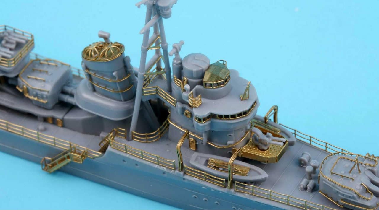 Tetra Model 1/700 Scale Japanese Destroyer Amagiri 1943 Model Parts Set