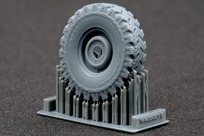Scale X 1/35 Land Rover 88 Wheel Set for Model Kits