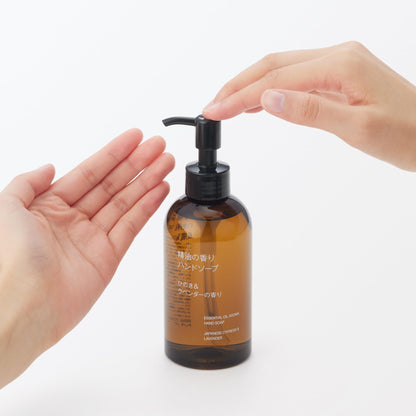MUJI Hand Soap with Essential Oils Hinoki and Lavender 200ml