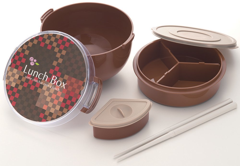 MI Kurieeshonzu Bowl Lunch Box with Chopsticks and Sauce Container