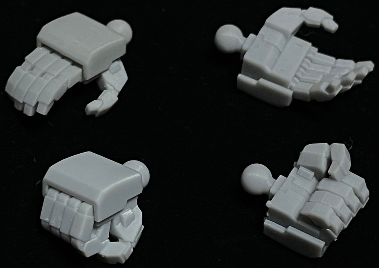 Idola Solid Hand M Size 1/144 Scale Model Kit Parts for Collectors