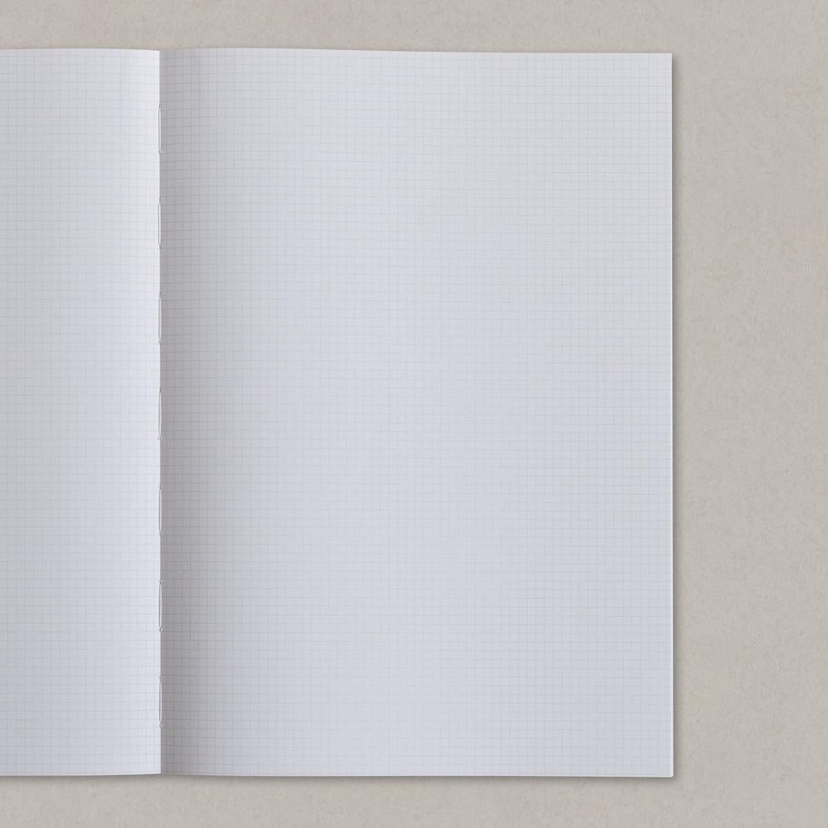Apica Personal Semi B5 Graph Paper Notebook for Everyday Use