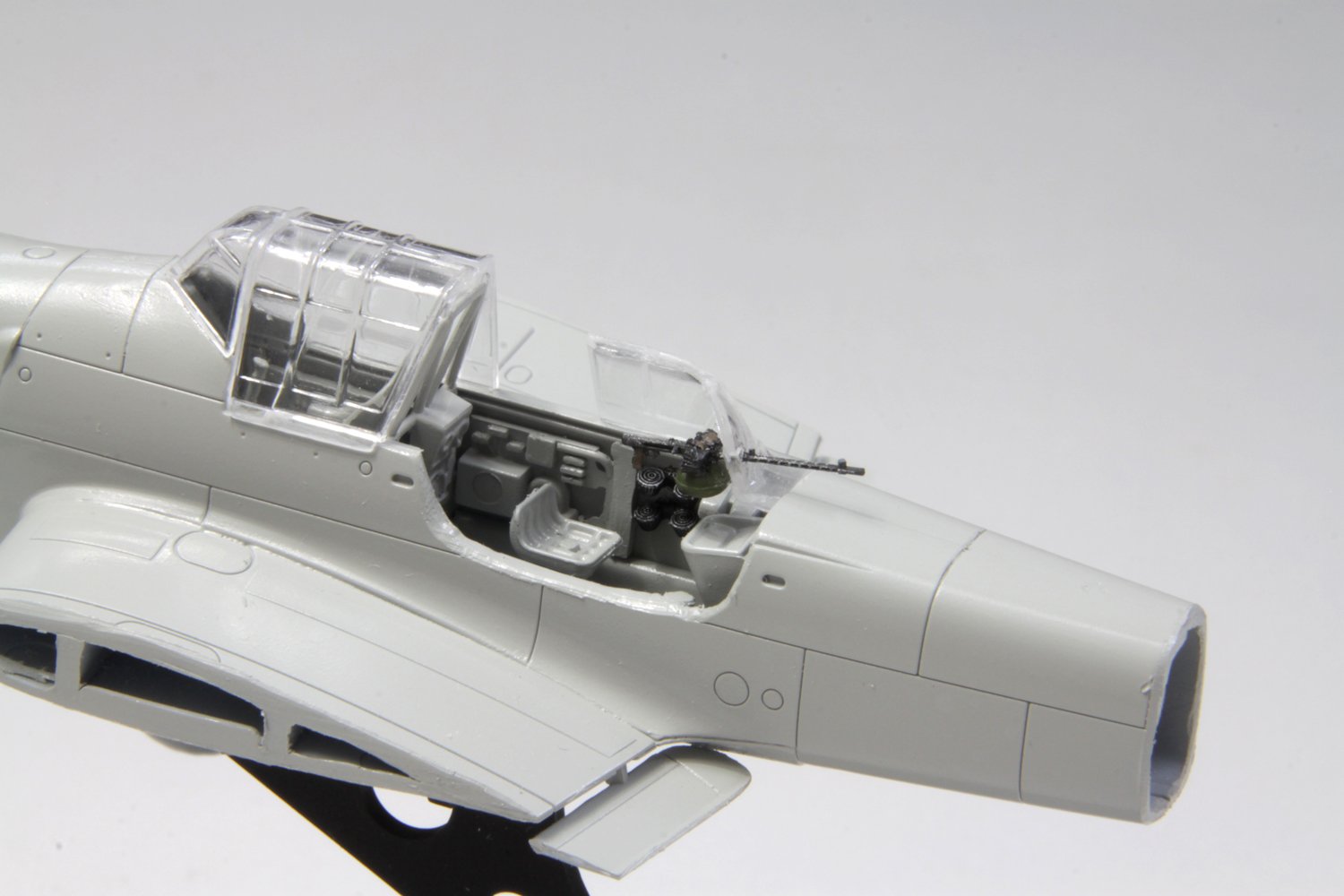 FineMolds 1/72 MG15 Gun Model Parts for Aircraft Enthusiasts