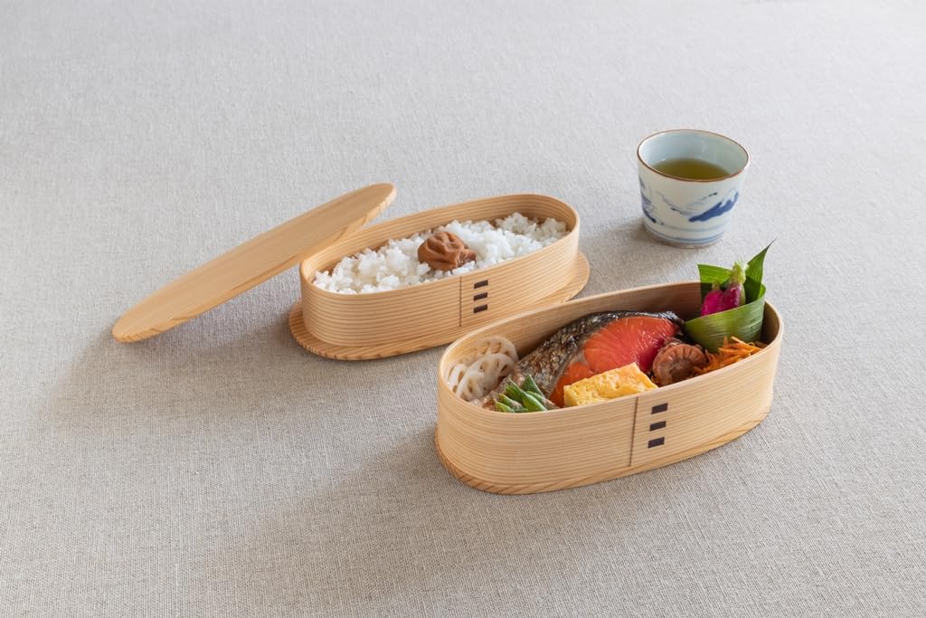 Odate Kogei Yagura Bento Box Two-Tiered 360ml and 580ml Capacity