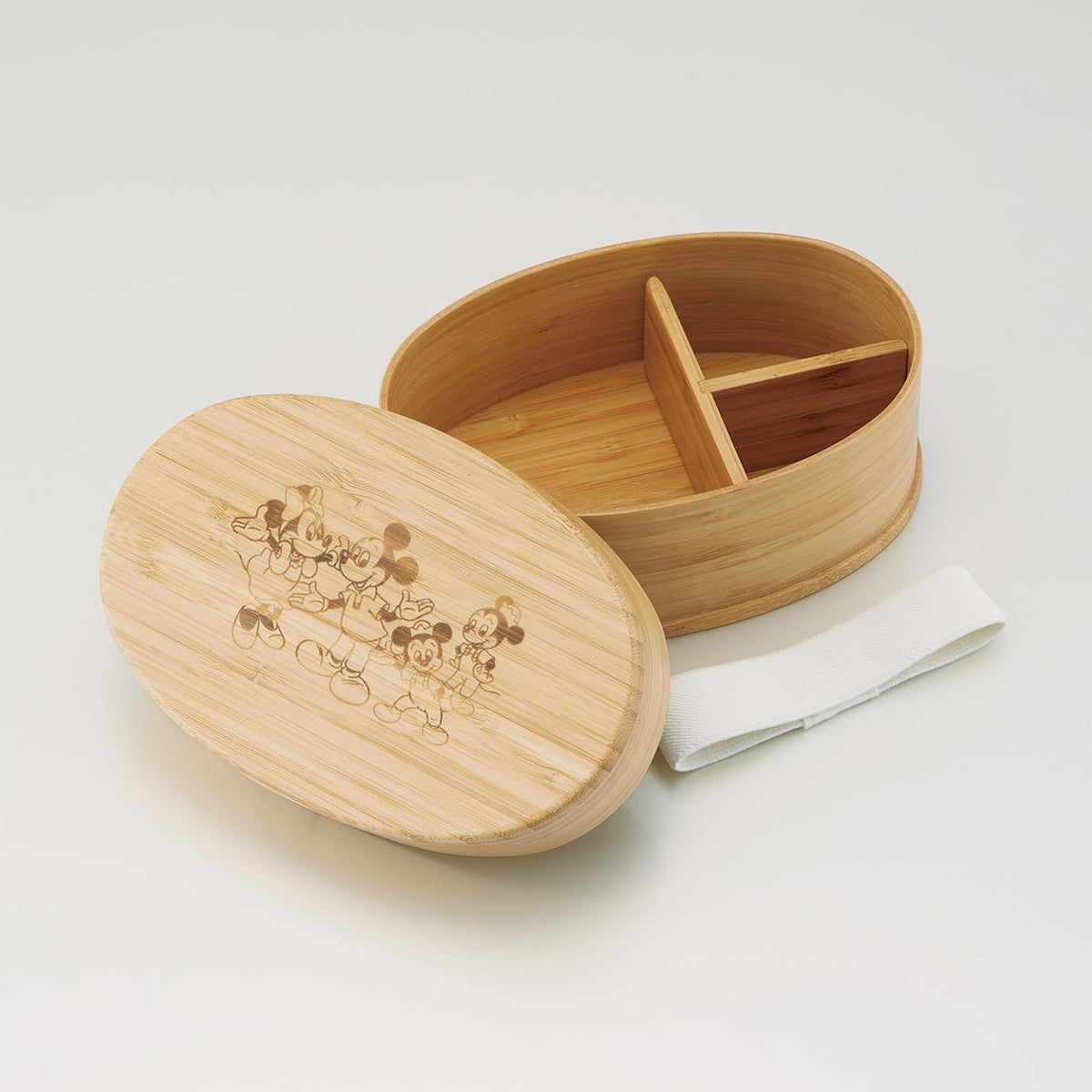 Skater Bamboo Lunch Box 600ml with Dividers and Disney Design
