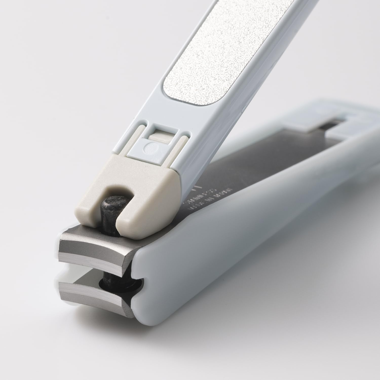 KAI Cute Cinnamon Roll Nail Clipper with Charm Gift Edition