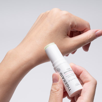 TIGER AID CICA Repair Stick Balm Serum 9g for Moisturizing