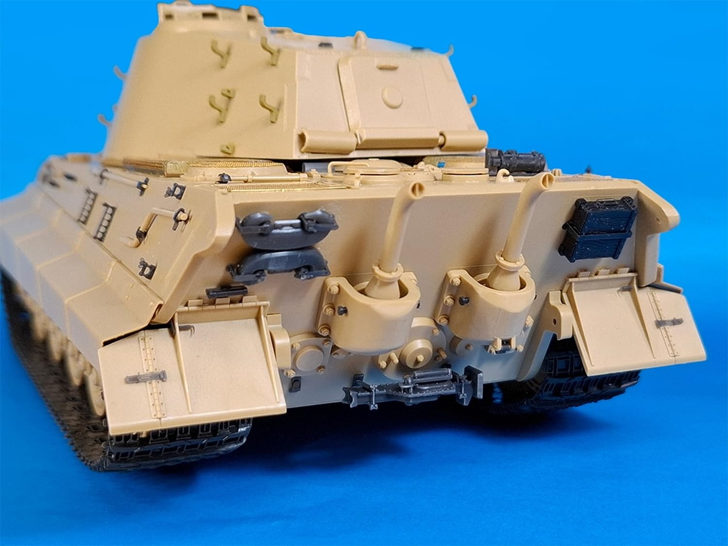 Passion Models 1/35 King Tiger Henschel Turret Detail Upgrade Set
