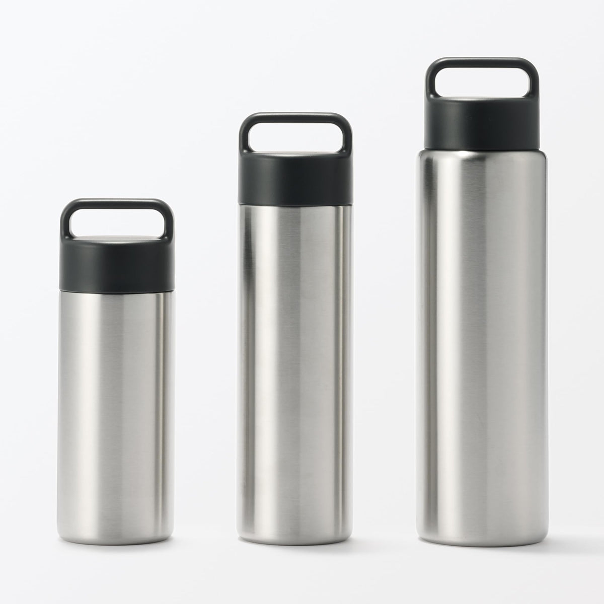 MUJI Vacuum Insulated Bottle with Handle 750mL for Hot and Cold Drinks