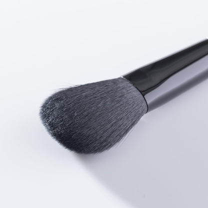 KAI Cheek Brush M for Flawless Makeup Application