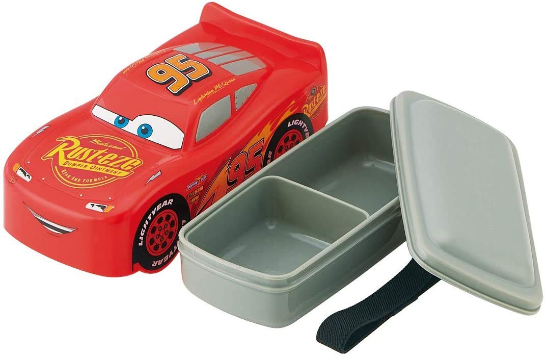 Skater Disney Cars Lunch Box Featuring Lightning McQueen